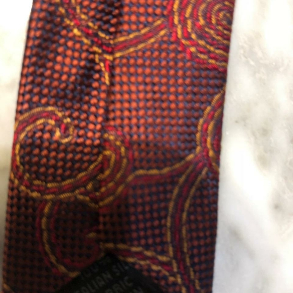 Express tie - Picture 3 of 3